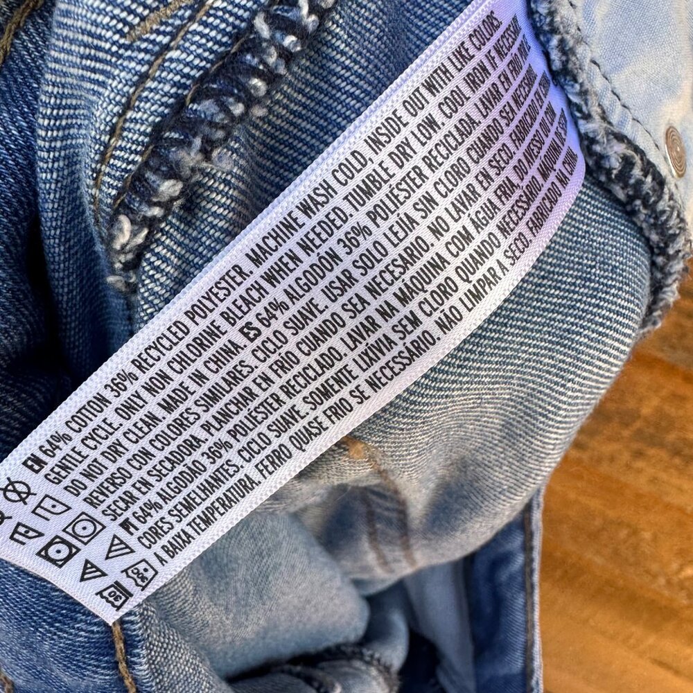 Forever 21 High Rise Ankle Distressed Lose Fit Blue Jeans Size 28 - Picture 8 of 13